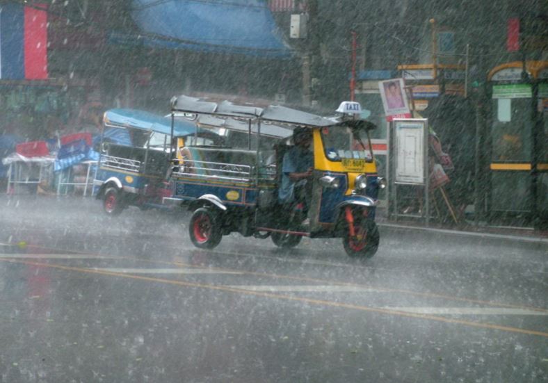 タイ旅行オフシーズンのタイ雨季あるある10パターンまとめ Asean 海外移住 アジア タイのススメ